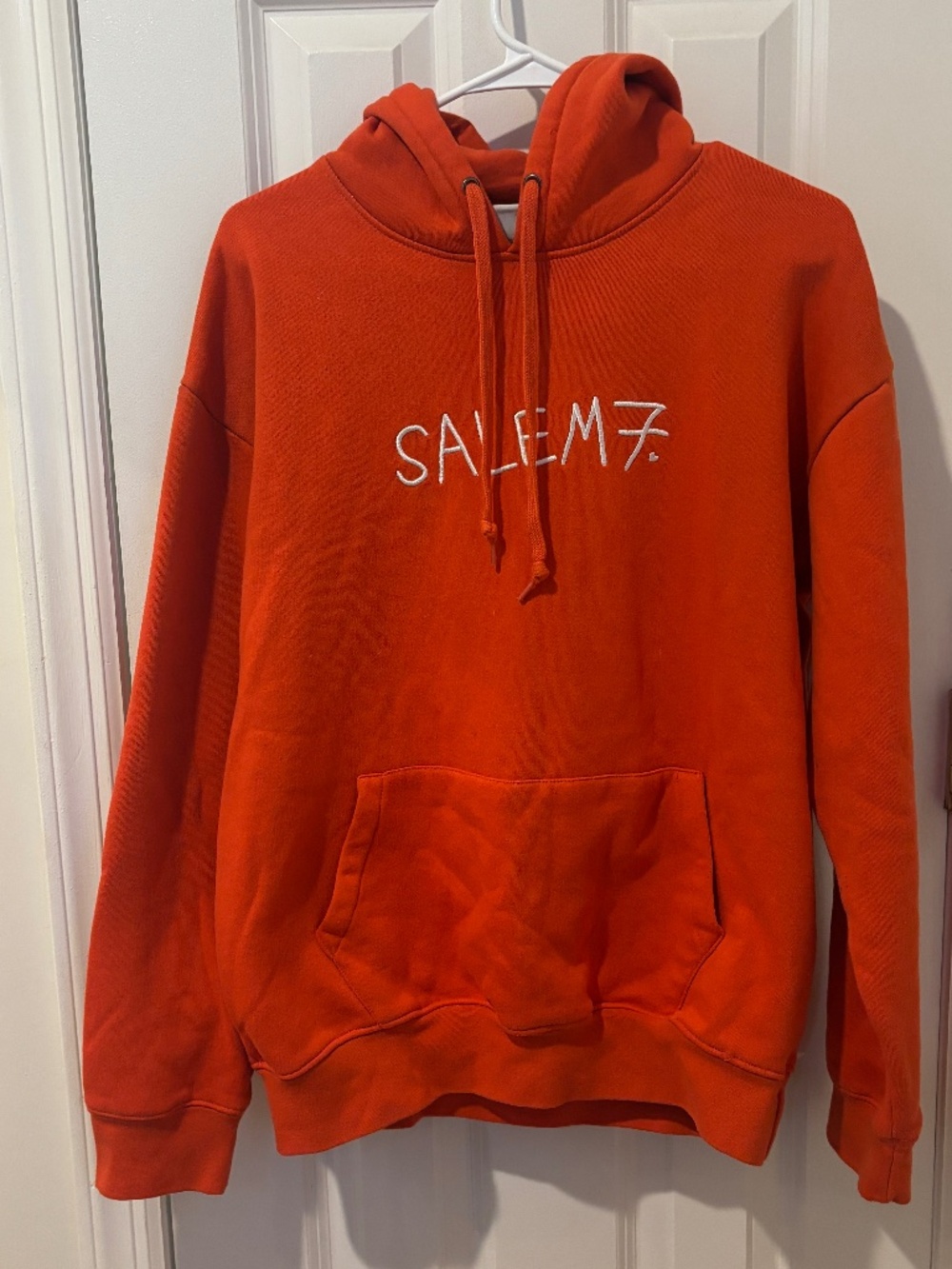 Salem 7 Orange size medium hoodie sweatshirt